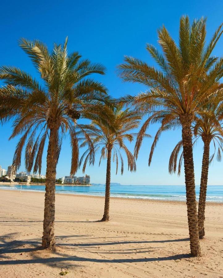 Modern Apartment Directly On The Beach With Wifi And Air Conditioning El Campello Exterior foto
